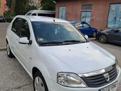 Alb Utilizat 2011 Dacia Logan Berlinǎ | 3.500 EUR (Preț OK)