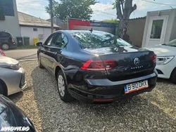 Gri Utilizat 2021 VW Passat Berlinǎ | 19.602 EUR (Preț OK)