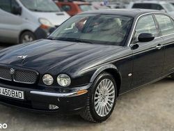 Culoarenegru Utilizat 2006 Jaguar XJ6 Berlinǎ | 8.500 EUR