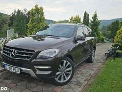 Culoaremaro Utilizat 2012 Mercedes ML350 SUV | 11.990 EUR (Scump)