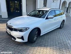Culoarealb Utilizat 2022 BMW 320 Sport Line Break | 30.000 EUR (Scump)