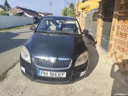 Negru Utilizat 2009 Skoda Fabia Hatchback | 2.800 EUR