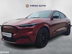 Culoarealte culori Nouă 2025 Ford Mustang Mach-E Premium SUV | 45.350 EUR