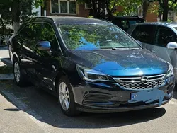 Verde Utilizat 2017 Opel Astra Break | 8.000 EUR