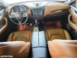 Gri Utilizat 2019 Maserati Levante GranLusso SUV | 32.990 EUR (Scump)