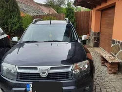 Culoarenegru Utilizat 2011 Dacia Duster Prestige SUV | 6.999 EUR (Preț OK)