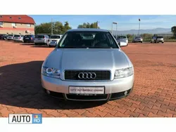 Argintiu Utilizat 2001 Audi A4 Berlinǎ | 3.350 EUR