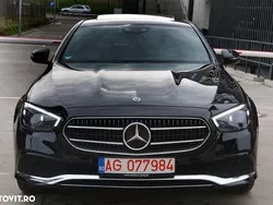 Culoarenegru Utilizat 2020 Mercedes E300 Berlinǎ | 34.999 EUR (Preț bun)