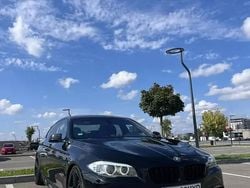 Negru Utilizat 2010 BMW 530 Berlinǎ | 11.400 EUR
