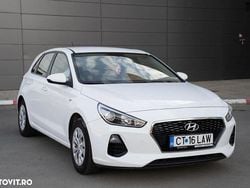 Culoarealb Utilizat 2017 Hyundai i30 Coupe | 10.500 EUR (Puțin scump)