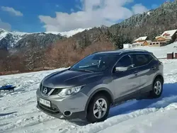 Utilizat 2015 Nissan Qashqai Tekna SUV | 9.600 EUR (Preț bun)