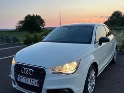 Alb Utilizat 2011 Audi A1 Attraction Hatchback | 5.500 EUR (Preț OK)