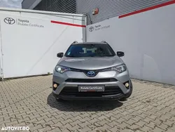 Culoaregri Utilizat 2017 Toyota RAV4 Hybrid Executive SUV | 19.750 EUR