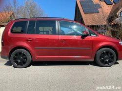 Rosu Utilizat 2007 VW Touran Highline Monovolum | 2.900 EUR (Preț bun)