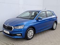 Albastru mediu metalic Utilizat 2025 Skoda Fabia Selection | 24.303 EUR (Puțin scump)
