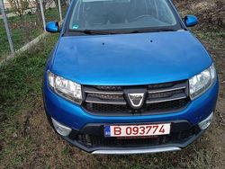 Culoarealbastru Utilizat 2014 Dacia Sandero Prestige | 4.850 EUR (Puțin scump)