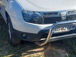 Culoarealb Utilizat 2012 Dacia Duster SUV | 7.250 EUR (Puțin scump)