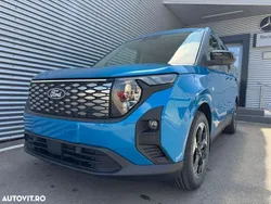 Albastru Nouă 2025 Ford Tourneo Monovolum | 27.564 EUR