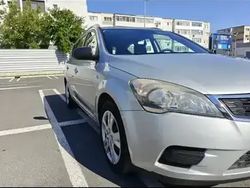 Argintiu Utilizat 2009 Kia Ceed 2 Break | 3.750 EUR (Puțin scump)