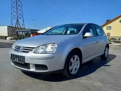 Utilizat 2008 VW Golf V Hatchback | 2.600 EUR (Preț bun)