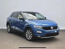 Albastru Utilizat 2019 VW T-Roc SUV | 19.800 EUR