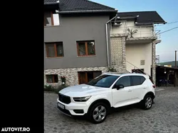 Alb Utilizat 2018 Volvo XC40 Momentum SUV | 19.999 EUR (Preț OK)