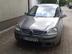 Utilizat 2004 VW Golf V Berlinǎ | 2.450 EUR (Preț OK)