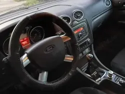 Utilizat 2010 Ford Focus Ghia | 3.800 EUR (Scump)