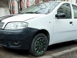 Utilizat 2009 Fiat Punto Hatchback | 3.500 EUR