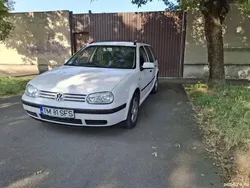Utilizat 2001 VW Golf IV Break | 1.000 EUR