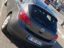 Gri Utilizat 2010 Opel Astra Enjoy Hatchback | 5.000 EUR (Puțin scump)