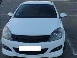 Utilizat 2009 Opel Astra Hatchback | 3.700 EUR (Puțin scump)