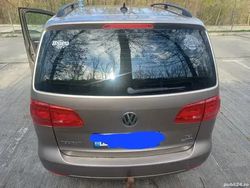 Maro Utilizat 2013 VW Touran Monovolum | 7.100 EUR (Puțin scump)