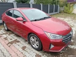 Rosu Utilizat 2019 Hyundai Elantra Berlinǎ | 13.499 EUR