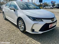 Culoarealb Utilizat 2021 Toyota Corolla Berlinǎ | 13.900 EUR (Preț OK)