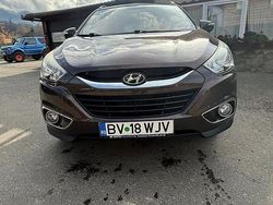 Culoaremaro Utilizat 2010 Hyundai ix35 GLS SUV | 8.400 EUR (Puțin scump)