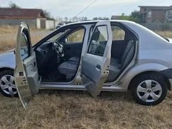 Utilizat 2005 Dacia Logan Berlinǎ | 1.699 EUR (Preț OK)