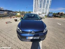 Culoarealbastru Utilizat 2013 VW Golf VII Comfortline Hatchback | 9.900 EUR (Scump)