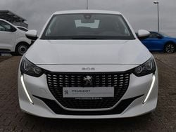 Utilizat 2022 Peugeot 208 Hatchback | 16.768 EUR (Puțin scump)