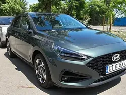 Gri Utilizat 2024 Hyundai i30 Hatchback | 18.000 EUR (Puțin scump)