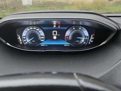 Culoaremaro Utilizat 2020 Peugeot 3008 Active SUV | 15.000 EUR (Preț bun)