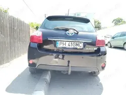 Utilizat 2012 Toyota Auris Hybrid Hatchback | 7.500 EUR (Super Preț)