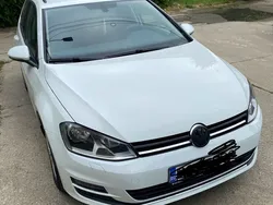 Alb Utilizat 2014 VW Golf VII Comfortline Hatchback | 6.600 EUR (Super Preț)