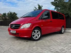 Culoarerosu Utilizat 2011 Mercedes Vito Monovolum | 11.900 EUR (Scump)