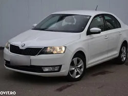 Culoarealb Utilizat 2016 Skoda Rapid Active Berlinǎ | 5.900 EUR (Preț bun)