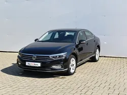 Negru normal Utilizat 2020 VW Passat Highline Berlinǎ | 25.990 EUR (Scump)