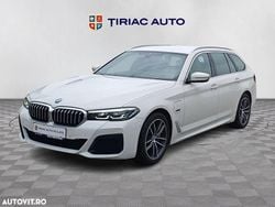 Culoarealb Utilizat 2022 BMW 530e Luxury Line Break | 36.162 EUR (Puțin scump)