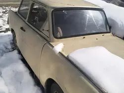 Utilizat 1985 Trabant 601 Berlinǎ | 500 EUR