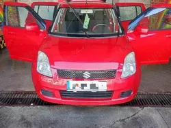 Utilizat 2010 Suzuki Swift Berlinǎ | 3.800 EUR
