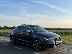 Gri Utilizat 2012 Audi A1 Attraction Hatchback | 9.300 EUR (Puțin scump)
